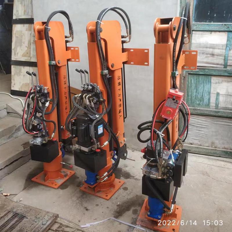 任城区重汽蓝牌随车吊 3.2吨 国六动力强 液压驱动 农用自卸起重机